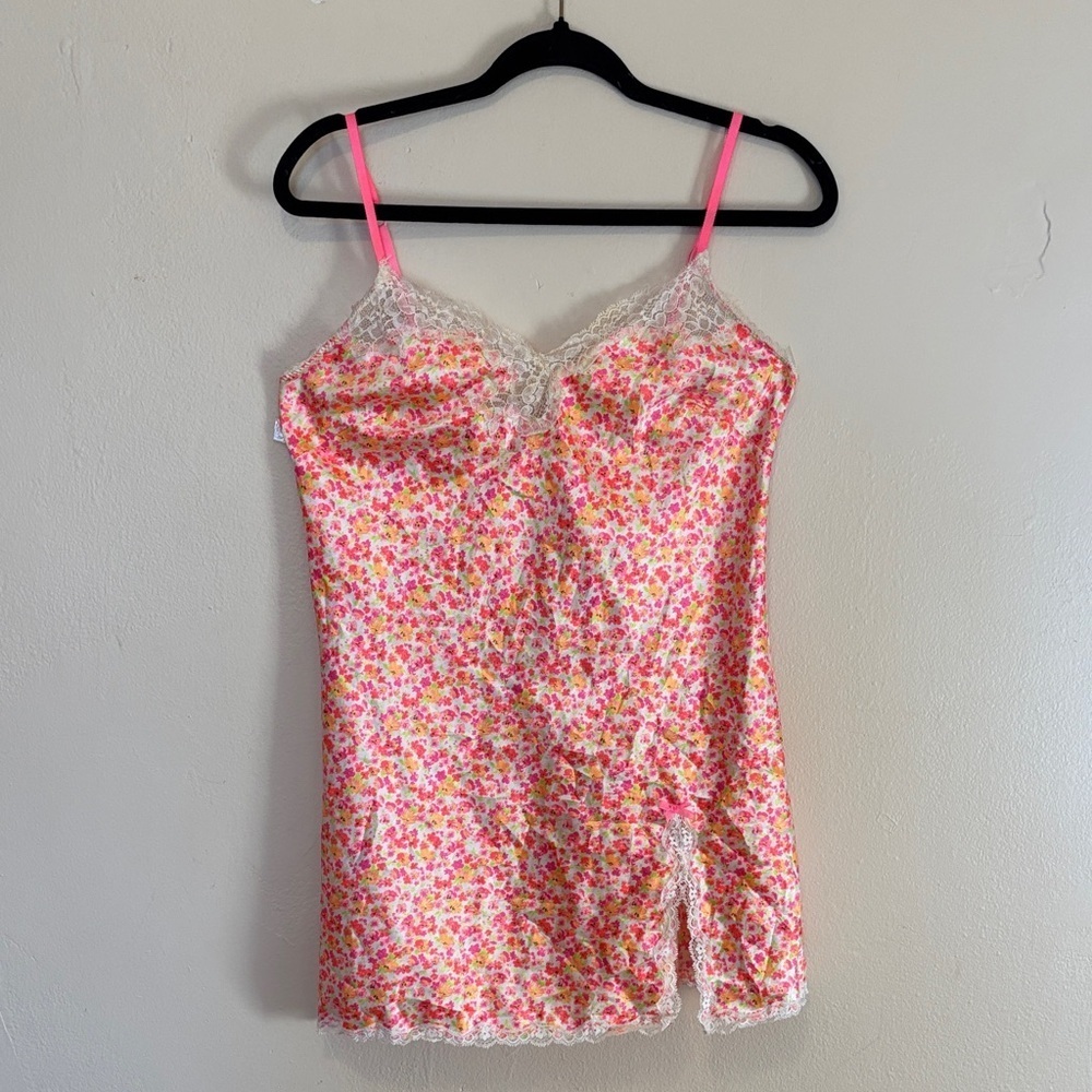 Victoria's Secret Pink Floral Lace Chemise